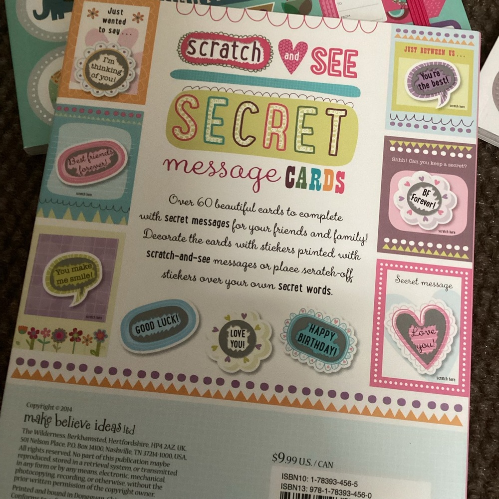 Paper gifting crafts, cards and decorating books - Picture 2 of 14